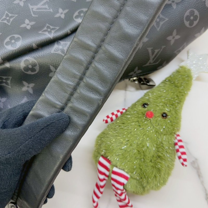 LV Discovery PM黑灰雙肩後背包-5