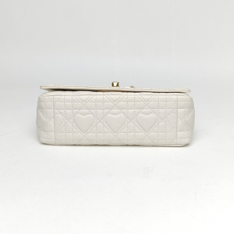 DIOR Caro小號20白色牛皮琺瑯扣2021肩背包-4