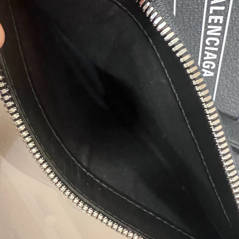 Balenciaga灰PVC拼黑牛皮銀釦滿版logo Navy手提包-12