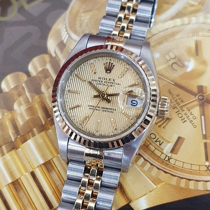 【大眾名錶】ROLEX勞力士 69173 Datejust 蠔式女錶 半金款 金直條紋面盤 原廠底蓋貼 大眾名錶G228-8