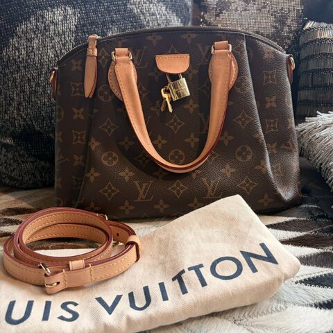 LV 原花紋手緹摺皺兩用包