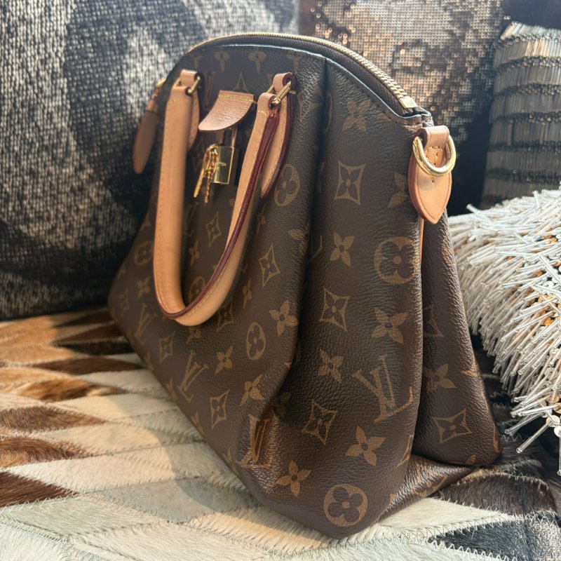 LV 原花紋手緹摺皺兩用包-5