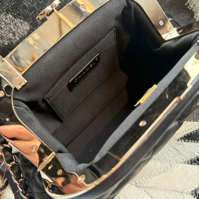 CHANEL 小牛皮格紋鏈包 黑色 晶片款-3