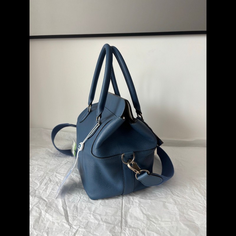 Hermes toolbox 20
牛奶盒子20
瑪瑙藍内拼珍珠灰銀扣
ec皮-2