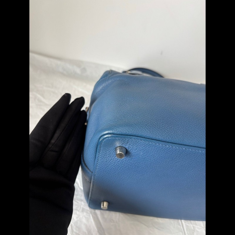 Hermes toolbox 20
牛奶盒子20
瑪瑙藍内拼珍珠灰銀扣
ec皮-8