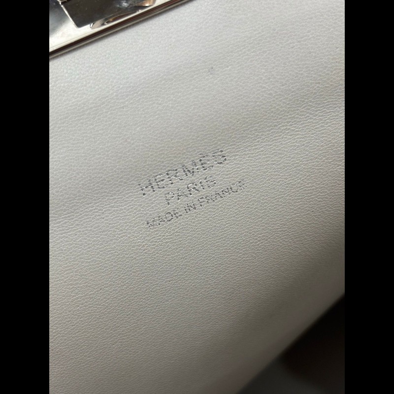 Hermes toolbox 20
牛奶盒子20
瑪瑙藍内拼珍珠灰銀扣
ec皮-11