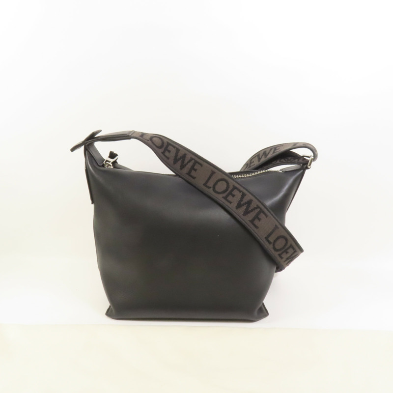 LOEWE 羊皮皮革Cubi肩背袋-8