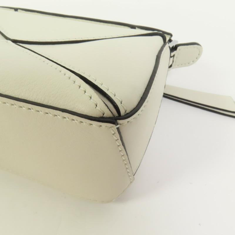 LOEWE 牛皮皮革Nano Puzzle手挽肩背兩用袋-12