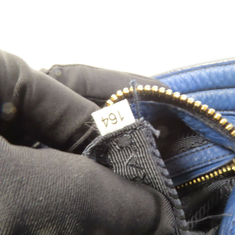 PRADA 牛皮皮革Shoulder Bag金扣肩背袋-10