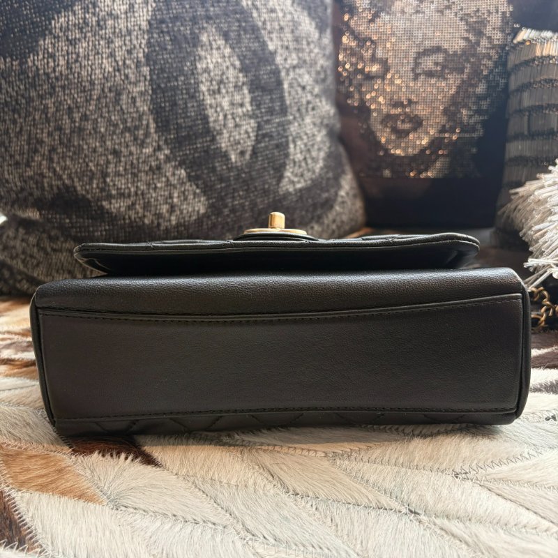 CHANEL 小牛皮造型粗鏈兩用包 黑色-5