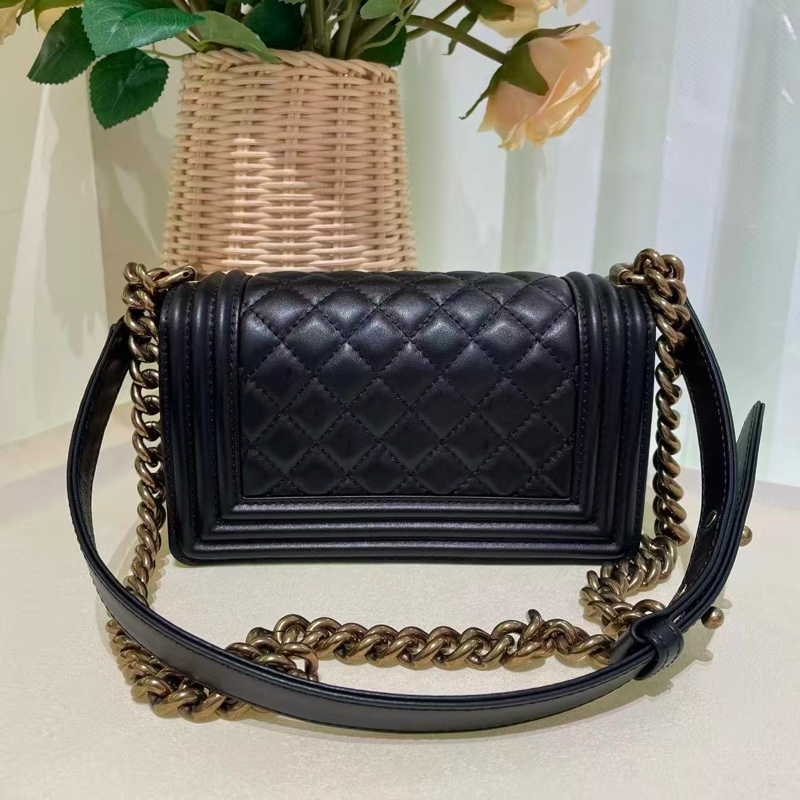 Chanel leboy 黑金小號鏈條包-1