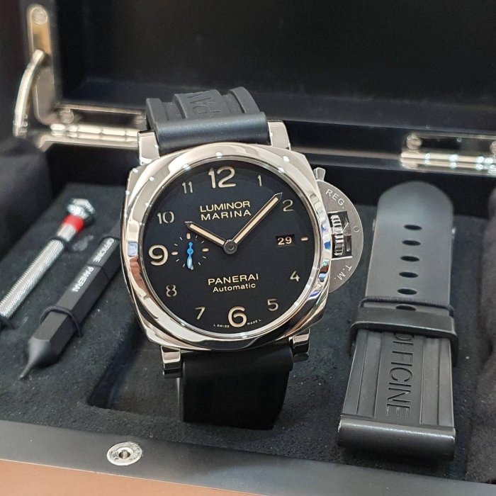 【大眾名錶】PANERAI沛納海 PAM01359 菸草三明治面盤 2017/05 藍色小秒針 大眾名錶B1240-1