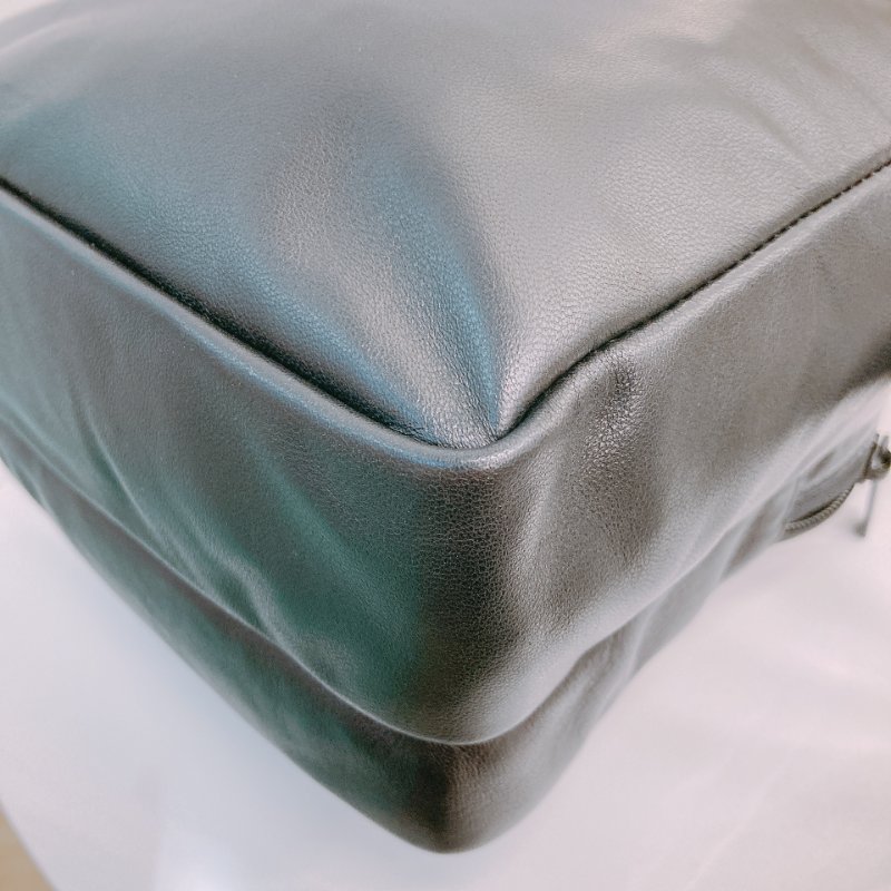 MS0620 Balenciaga x Under Armour 巴黎世家 安德瑪 小郵差包 斜背 單肩 羊皮 黑色 銀扣 Messenger Crossbody Bag Lambskin Black x PHW-8