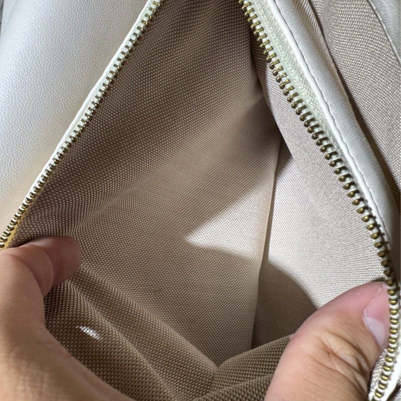 COACH TABBY 絎縫菱格肩背-13