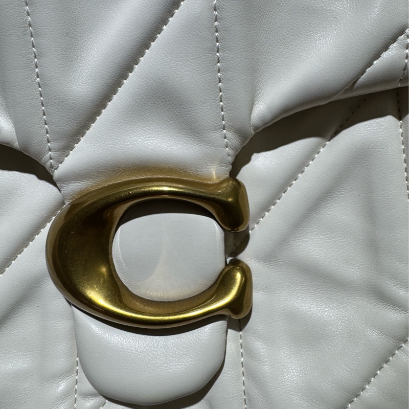 COACH TABBY 絎縫菱格肩背-17