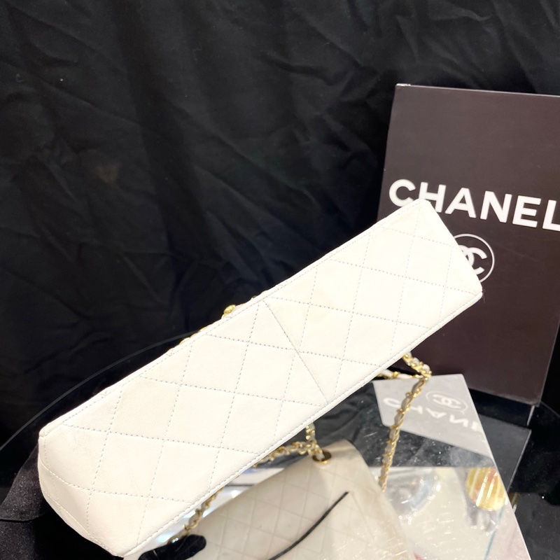 Chanel 香奈儿限量徽章cf-2