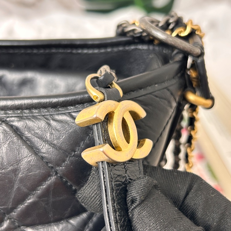 Chanel Gabrielle Hobo 經典中號肩背包流浪包 25開-31