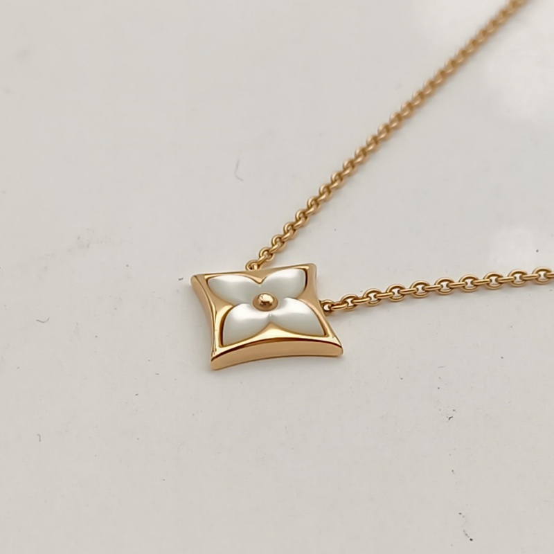 LOUIS VUITTON 18K玫瑰金四葉草貝母項鏈18K-1