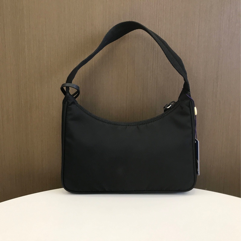 PRADA普拉達hobo 黑色 腋下包手提單肩包-5