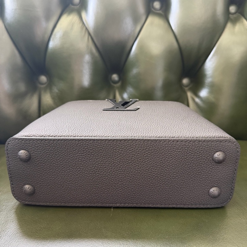 LOUIS VUITTON CapucinesLV 卡普辛 新款橫版迷你全黑-3