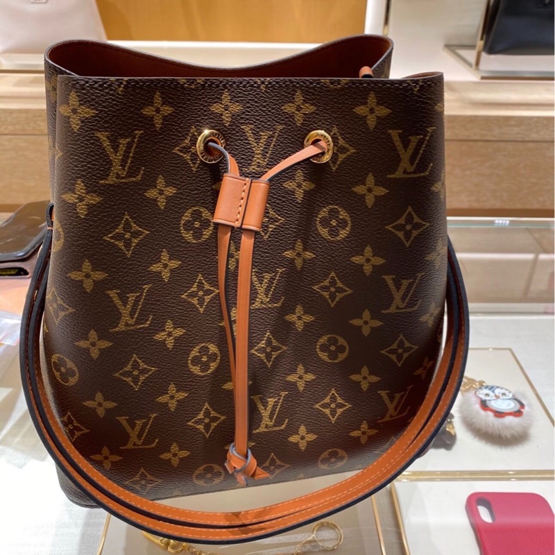 lv路易威登 棕桶-0