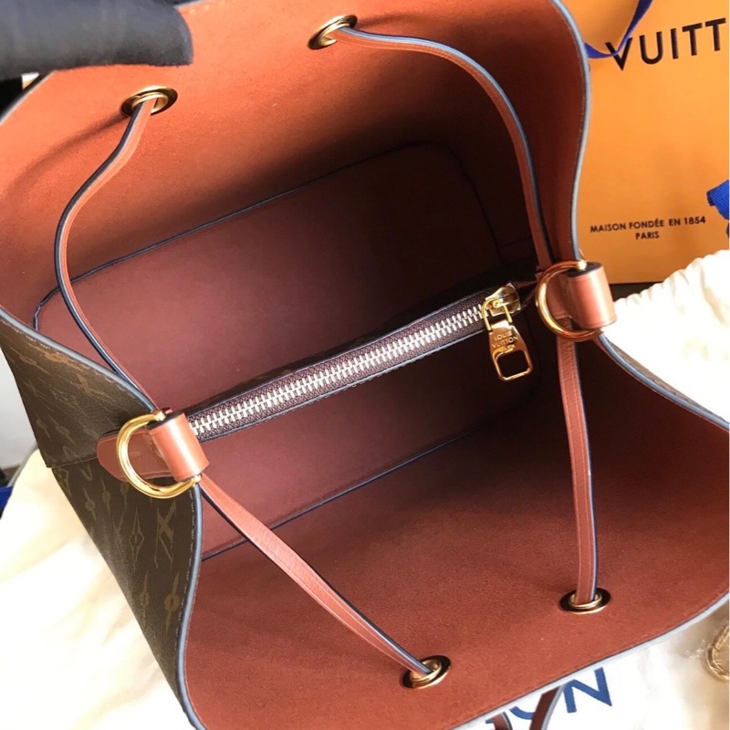 lv路易威登 棕桶-4