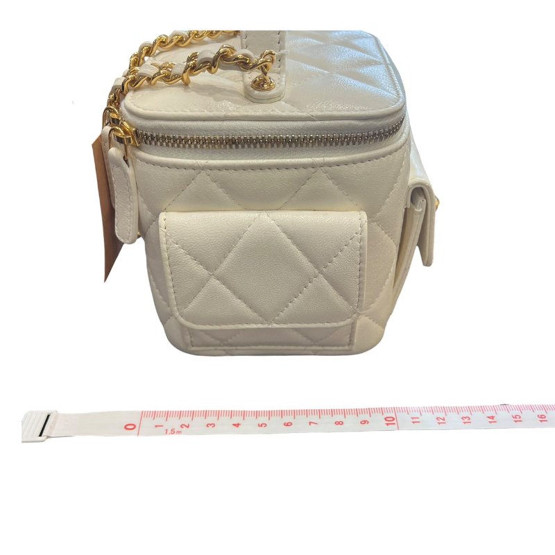 【美收精品】CHANEL白色肩背包 5-236-16