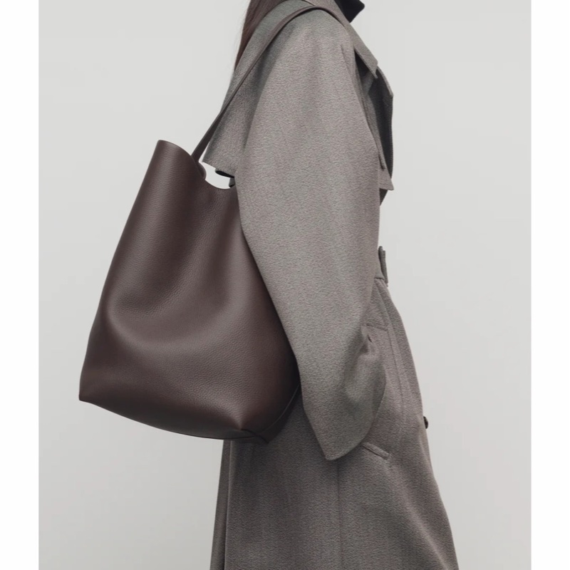 The Row 女士 大號 N/S Park 單肩包均碼碼大號、22.86cm*21.59cm*38.1cm-1