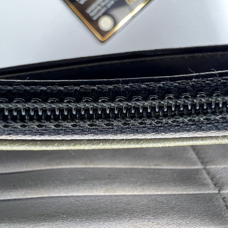 Chanel 山茶花壓紋 WOC 鍊條包-18