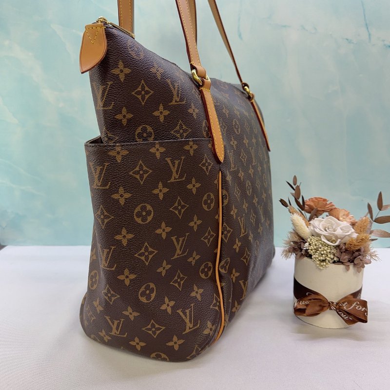 LV Totally GM老花天心包-3