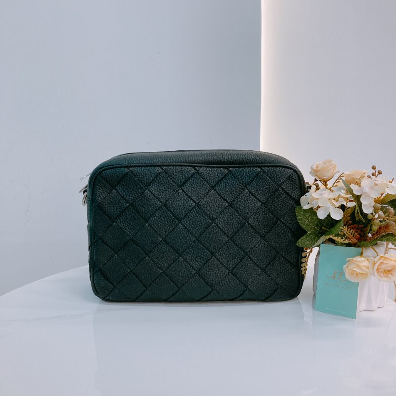 MS0623 Bottega Veneta 寶緹嘉 葆蝶家 相機包 經典織紋 牛皮頸紋 黑色 銀扣 Intrecciato Camera Bag 29cm Calfskin Black x PHW-1