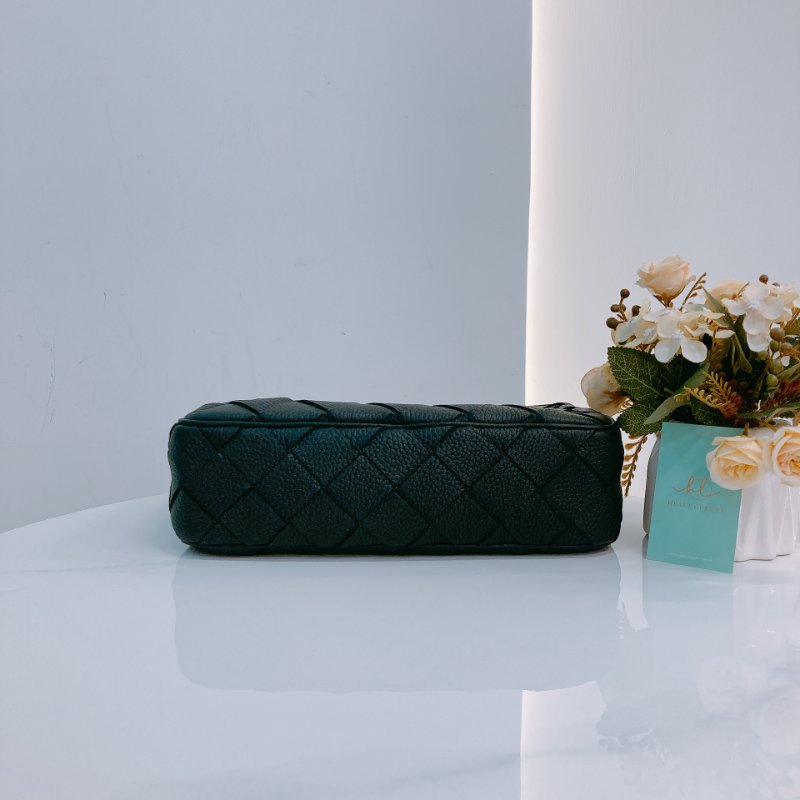 MS0623 Bottega Veneta 寶緹嘉 葆蝶家 相機包 經典織紋 牛皮頸紋 黑色 銀扣 Intrecciato Camera Bag 29cm Calfskin Black x PHW-4