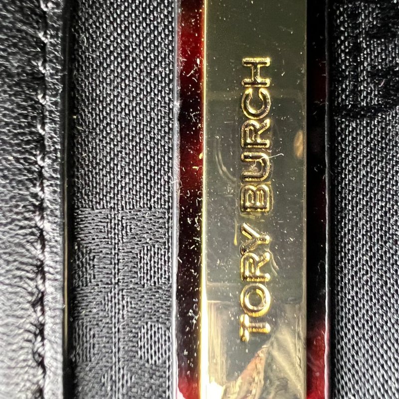 Tory Burch Gigi 漆皮手拿包-19