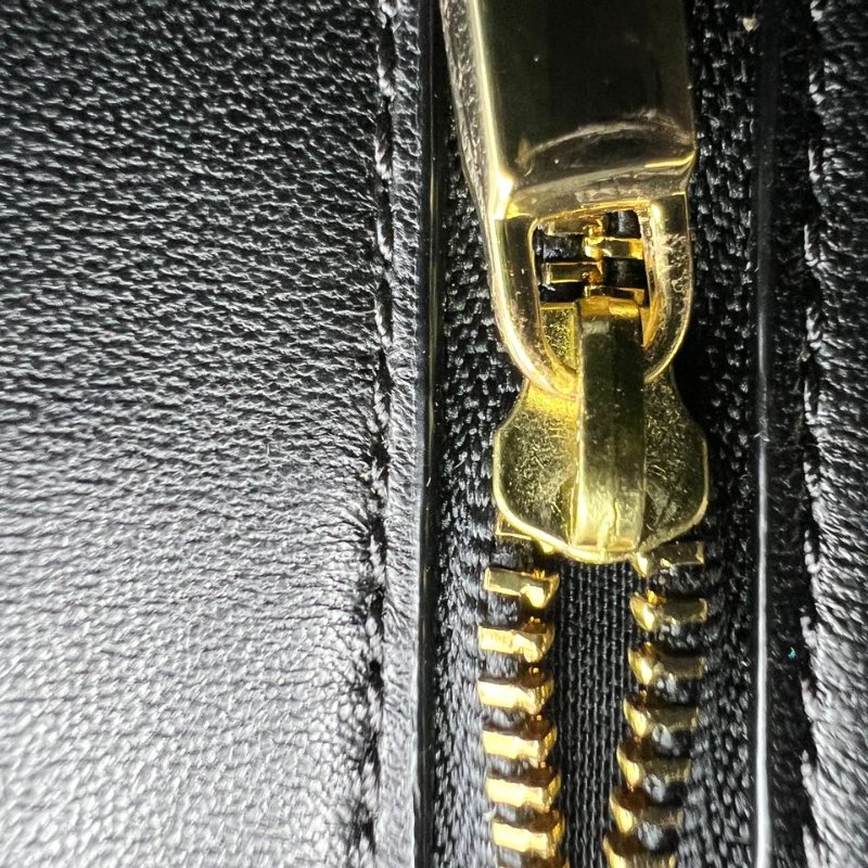 Tory Burch Gigi 漆皮手拿包-20