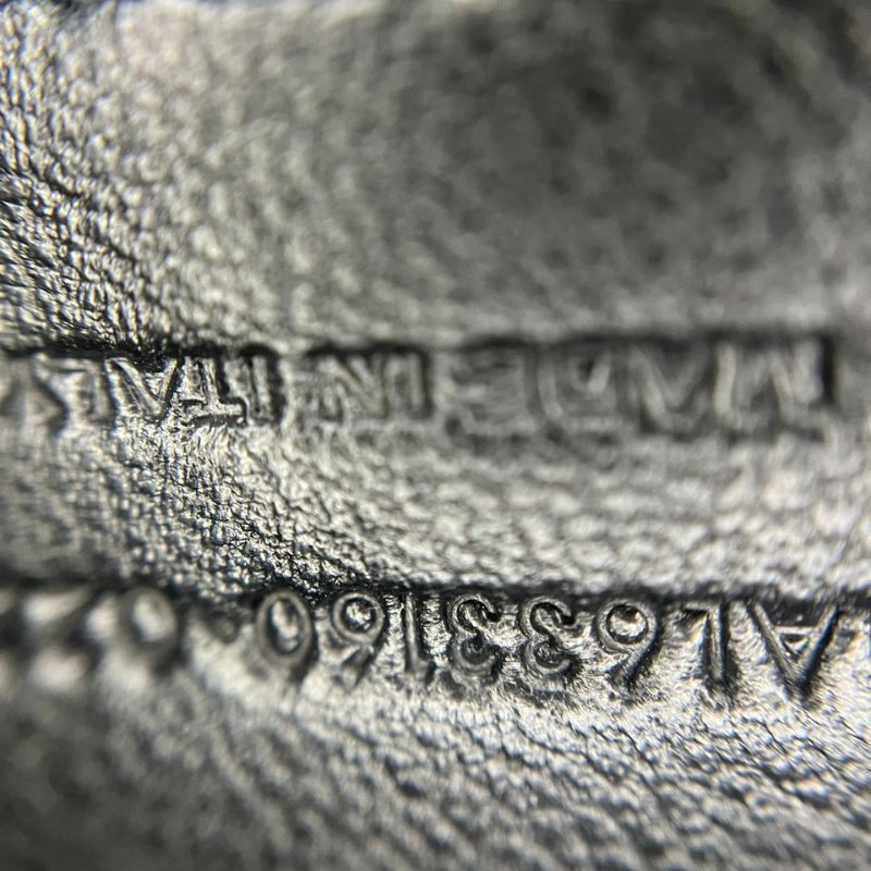 Saint Laurent Niki 附提把迷你鍊條包-25