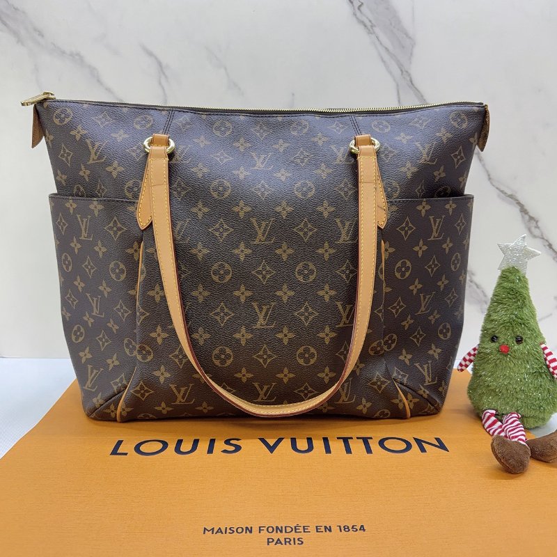 LV Totally GM大款老花帆布天心包-1