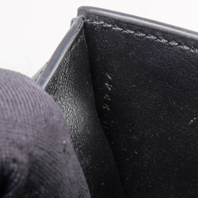 CELINE 牛皮皮革Triomphe Compact Wallet金扣錢包-10