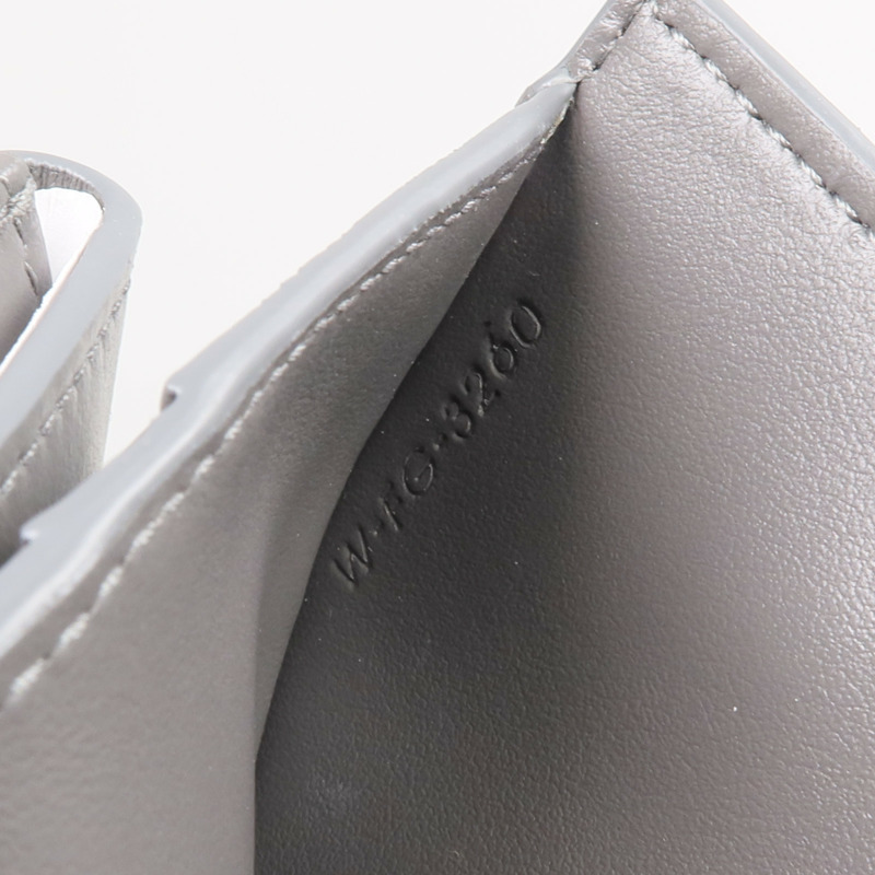 CELINE 牛皮皮革Tri-Fold Wallet金扣錢包-9