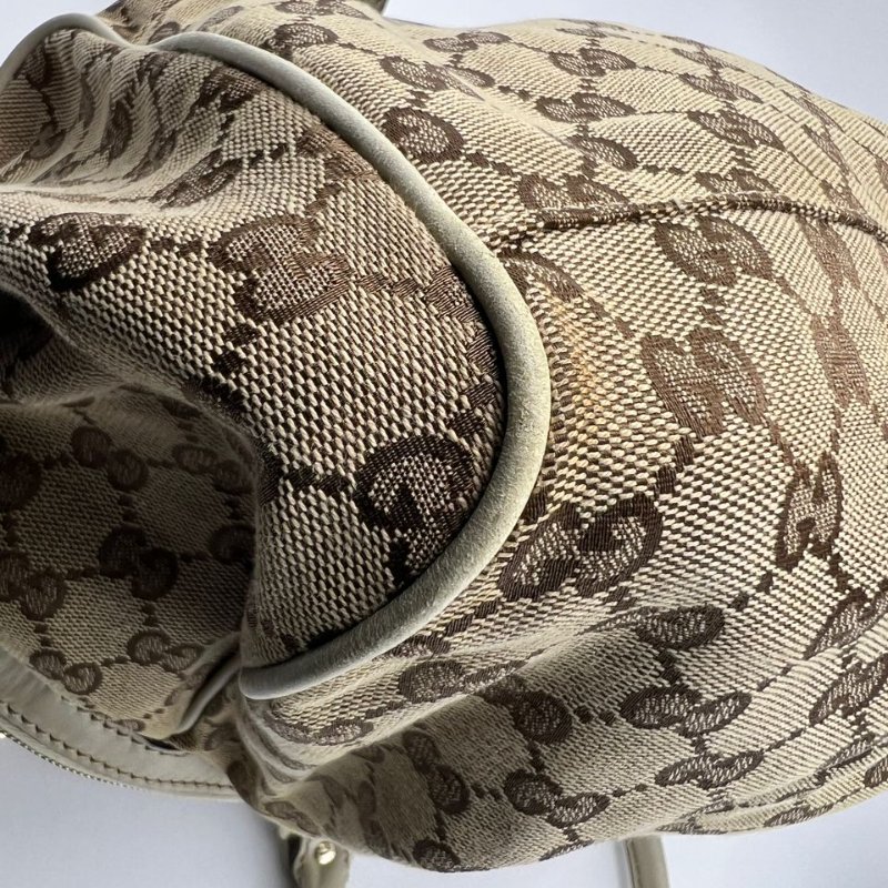 Gucci 雙 G 老花軟貝殼手提斜挎包-15