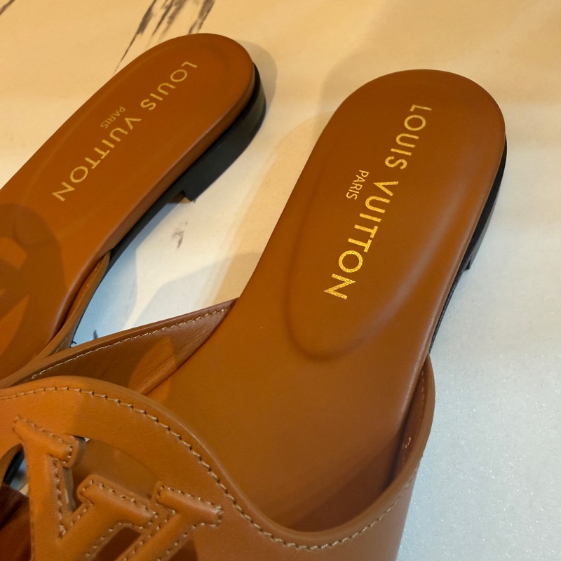 lv 焦糖色拖鞋36/37都能穿-3