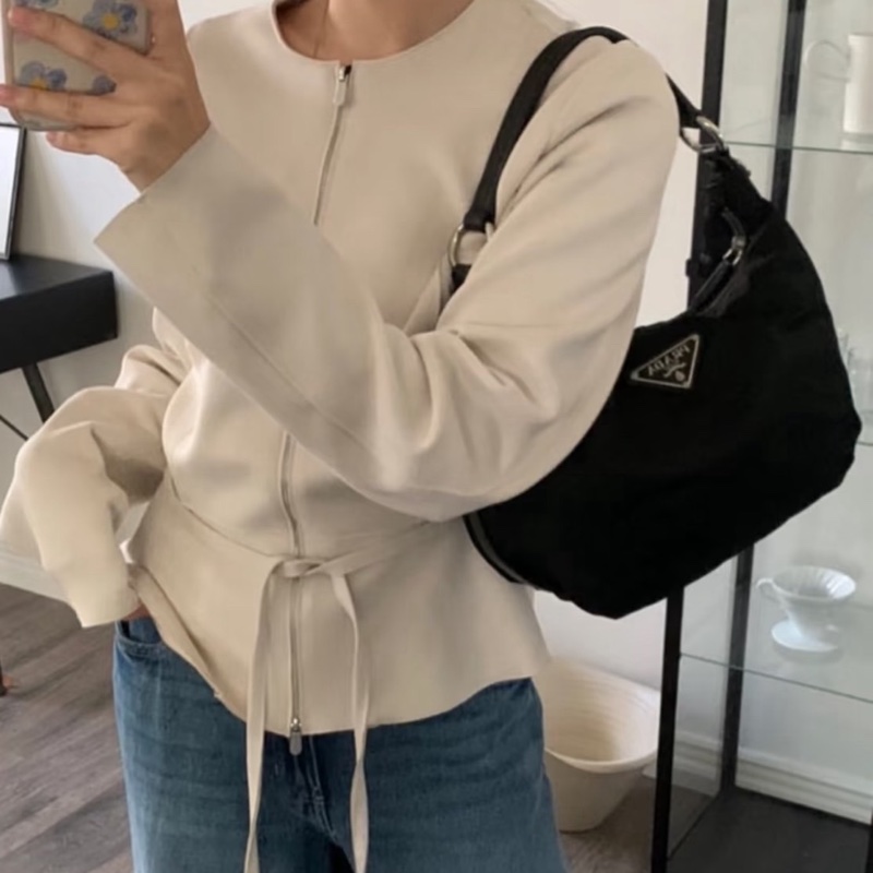 「JL精品代購」9新 Prada Hobo黑銀大號豌豆半月包-1