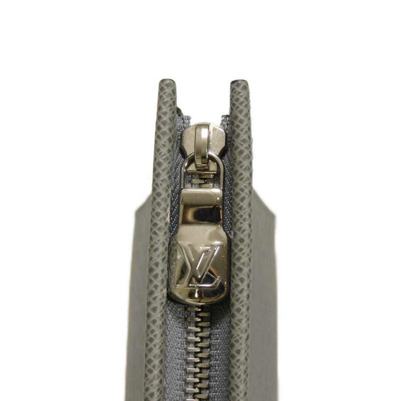 路易威登 (Louis Vuitton) 男士 Pochette Voyage MM 手拿包,美洲杯帆船賽灰色,帶 RFID IC 芯片,全新未使用,Taiga Glacier M59147 款式-4