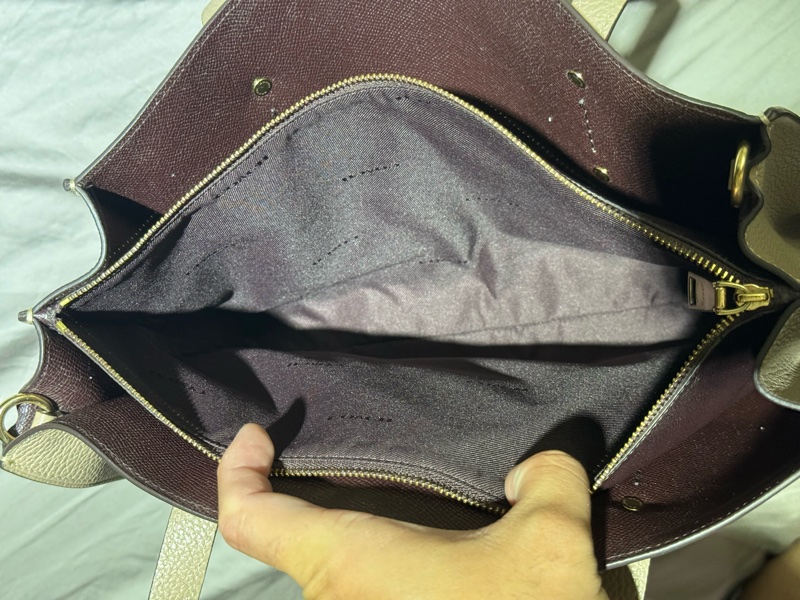 COACH Charlie Carryall-10