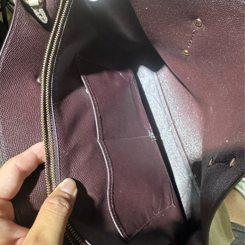 COACH Charlie Carryall-11