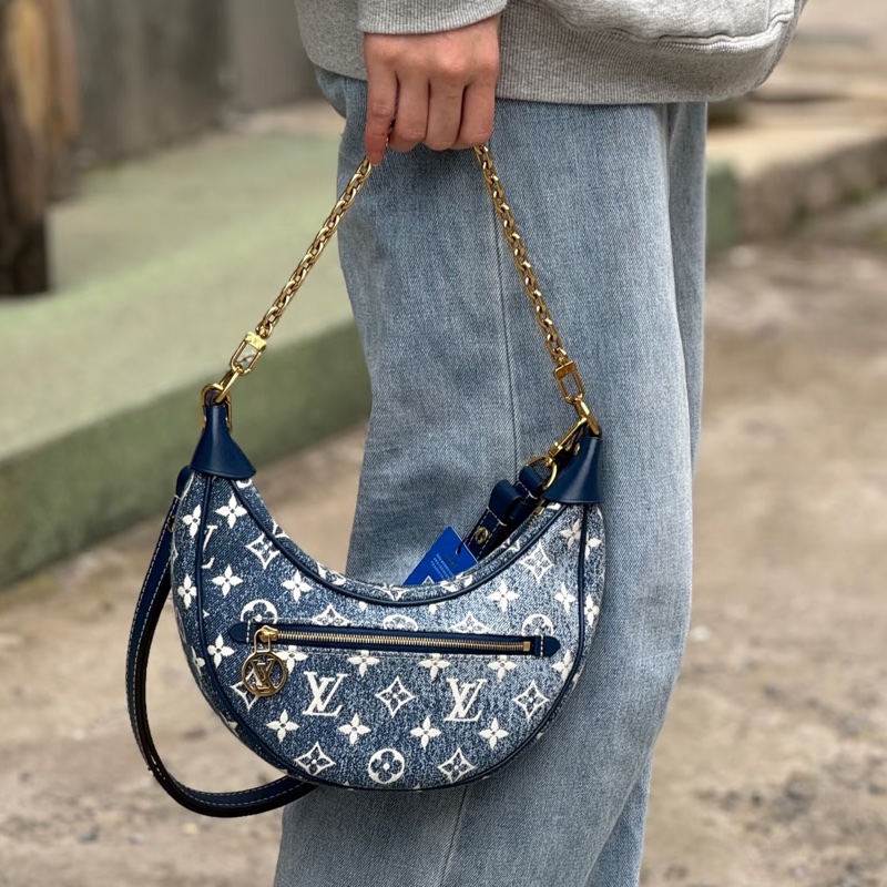 🌼LOUIS VUITTON 路易威登Loop牛仔款月亮包-23