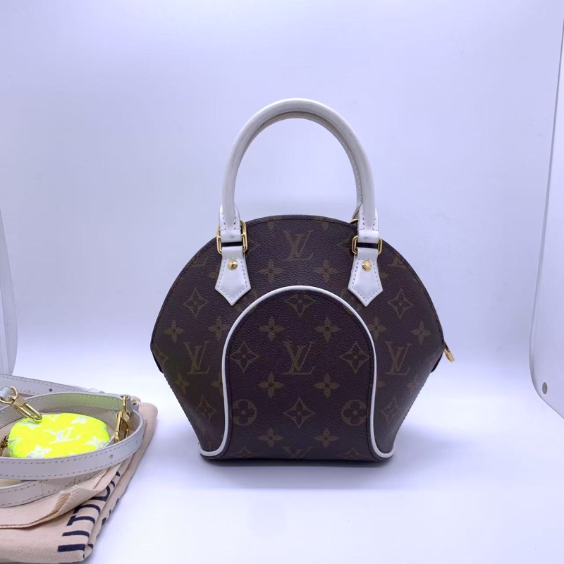 LOUIS VUITTON ELLIPSE棕色塗層帆布老花河蚌包,芯片款-1