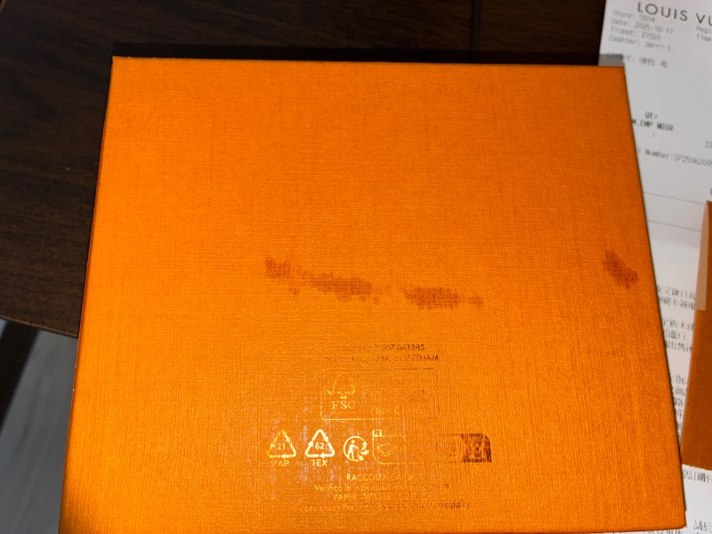 Louis Vuitton Cléa 黑色壓紋短夾｜全新-12