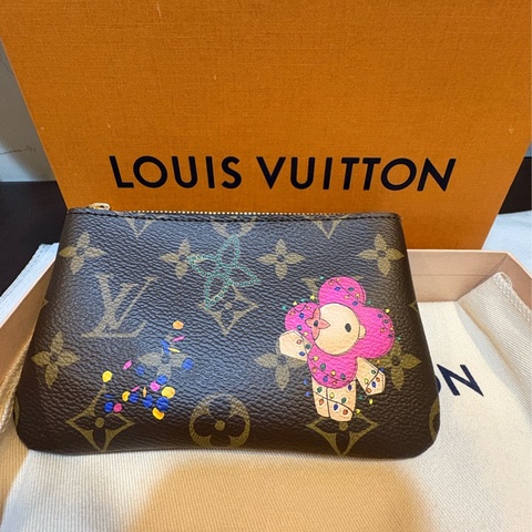 Lv  15公分零錢包 鑰匙包 (可放紙鈔)