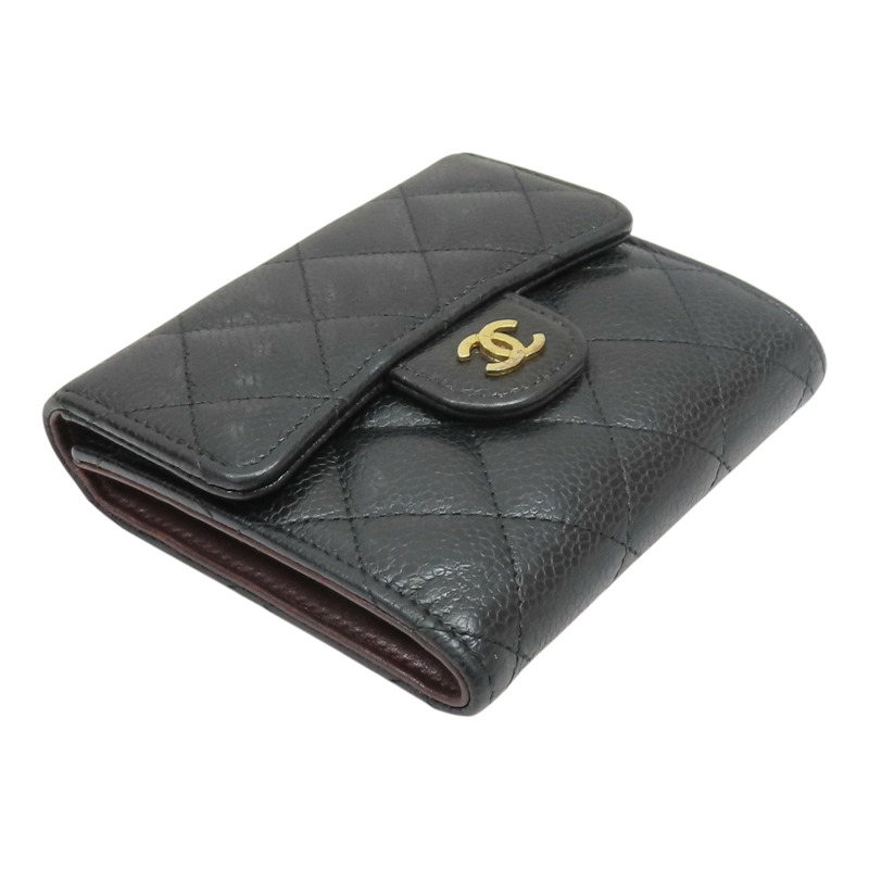 黑色 荔枝紋 牛皮 金扣 三折短夾【CHANEL 香奈兒】 A82288-2