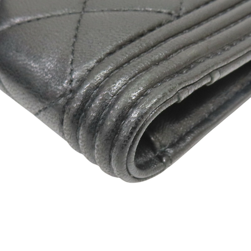 黑色 菱格紋 羊皮 Boy 兩折長夾【CHANEL 香奈兒】-15